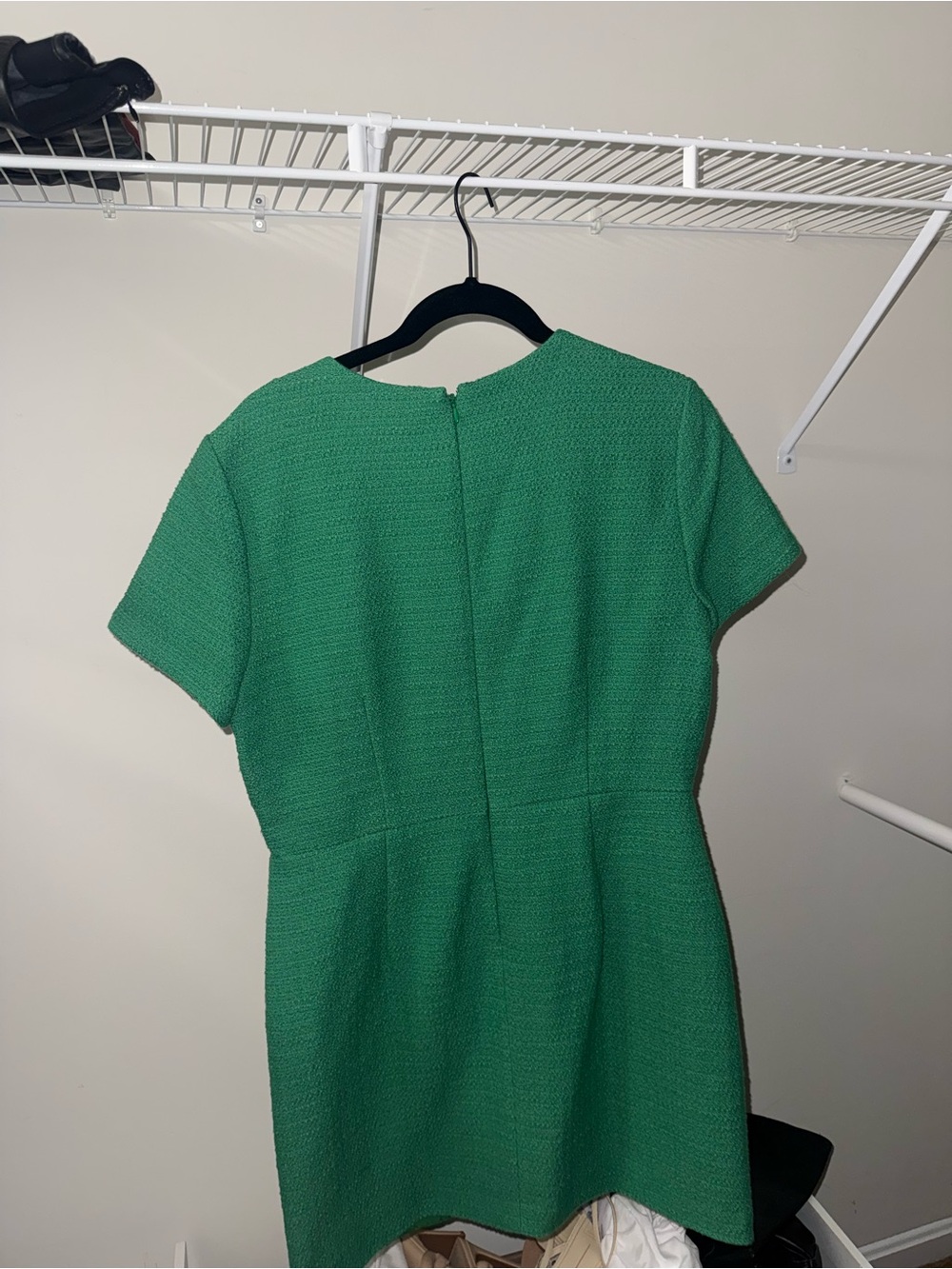Ann Taylor Green Short Sleeve Sheath Mini Dress - Picture 3 of 3
